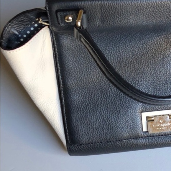 Kate spade beautiful, two-tone bag, steal of a deal!!!!!! - Picture 3 of 4
